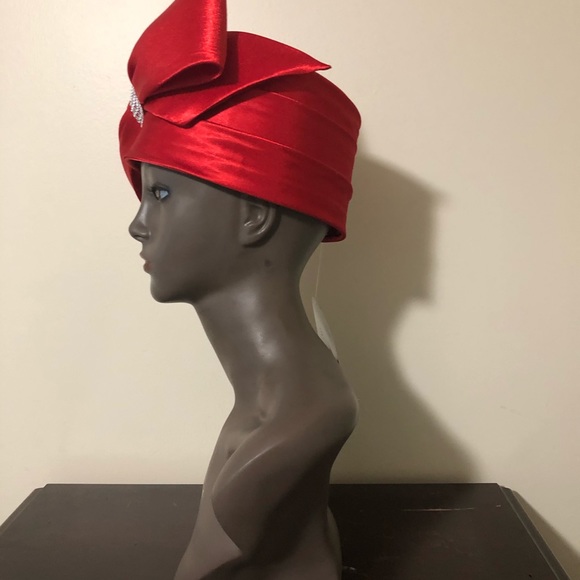 Hat - Picture 4 of 4